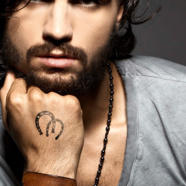 Horseshoe temporary tattoo